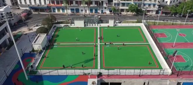 beat365在线体育宜宾人民广场已进入试运行阶段！400米标准跑道、网球场、门